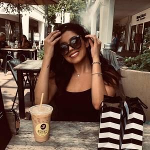 Meet your Posher, Kathryn